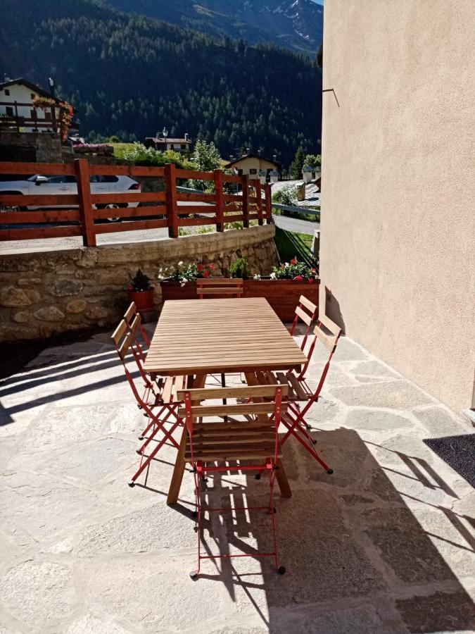 Casa Vacanza Il Granaio Villa La Thuile Kültér fotó